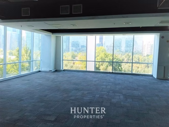 Oficina 226 M2 Parque Arauco en Las Condes - Imagen 4