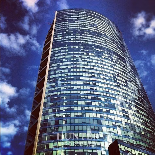 Oficina 732 M2 Torre Titanium arriendo en Las Condes - Imagen 11