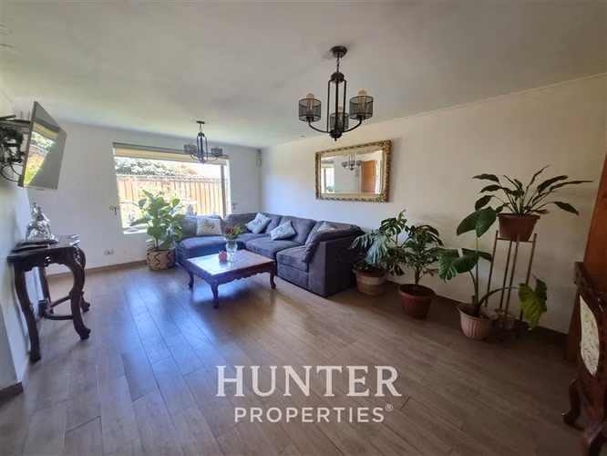 Oportunidad Casa 2 pisos 4D El Rosario Peñuelas, Coquimbo