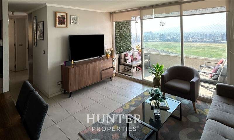 Departamento en venta de 3 dorm. en Independencia - Imagen 2