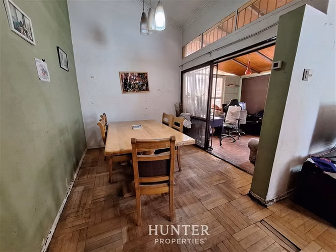 Casa en venta de 3 dorm. en La Reina