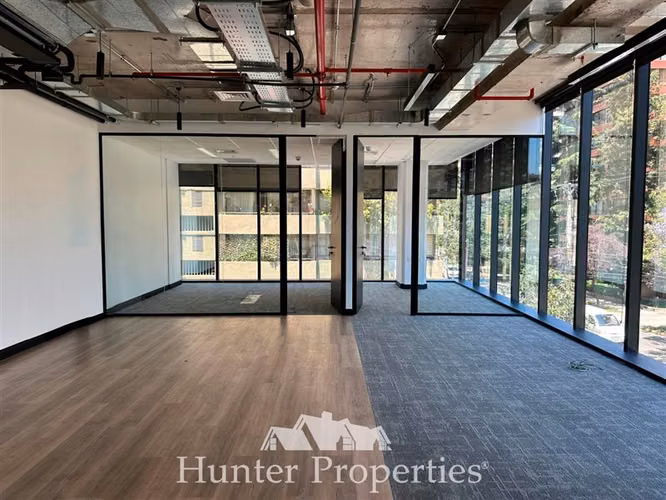 Oficina Nueva 188 m2 Vitacura pasos Nueva Costanera