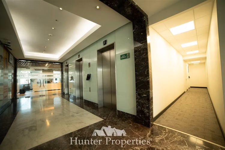 Oficina Habilitada 675 mts El Golf Las Condes