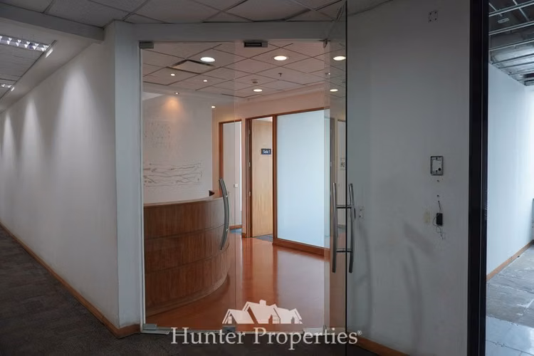 Oficina 193 mts habilitada arriendo El Golf Las Condes