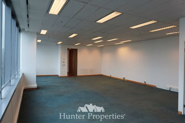 Oficina 193 mts habilitada arriendo El Golf Las Condes