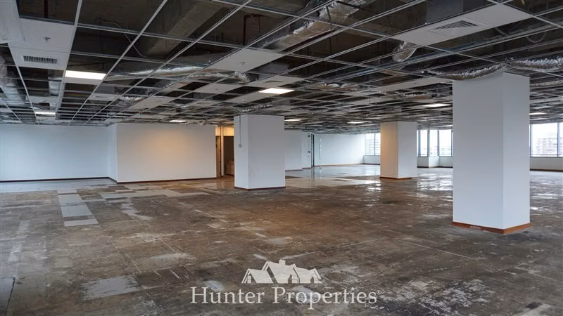Oficina 658 metros open-space arriendo en Las Condes