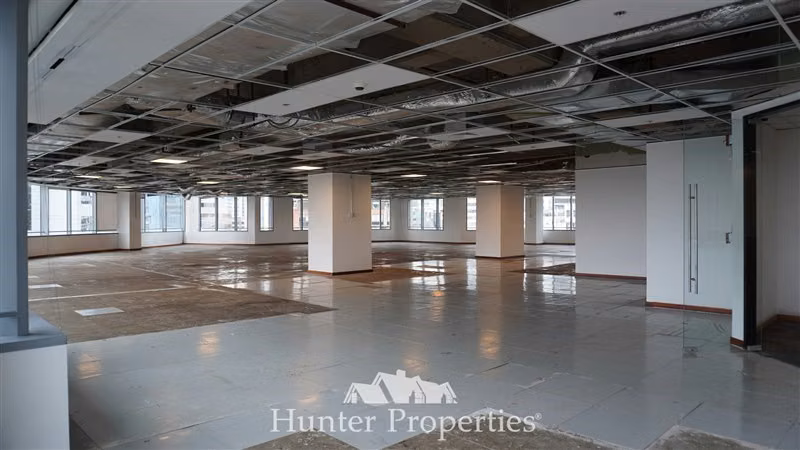 Oficina 658 metros open-space arriendo en Las Condes