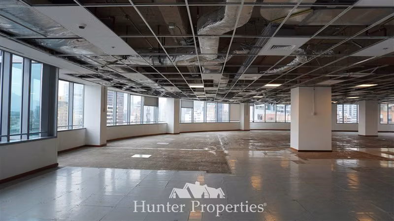 Oficina 658 metros open-space arriendo en Las Condes