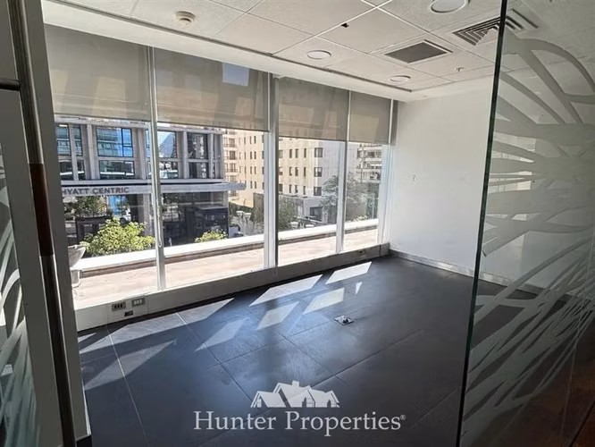 Oficina habilitada 316 m2 Sector El Golf Las Condes