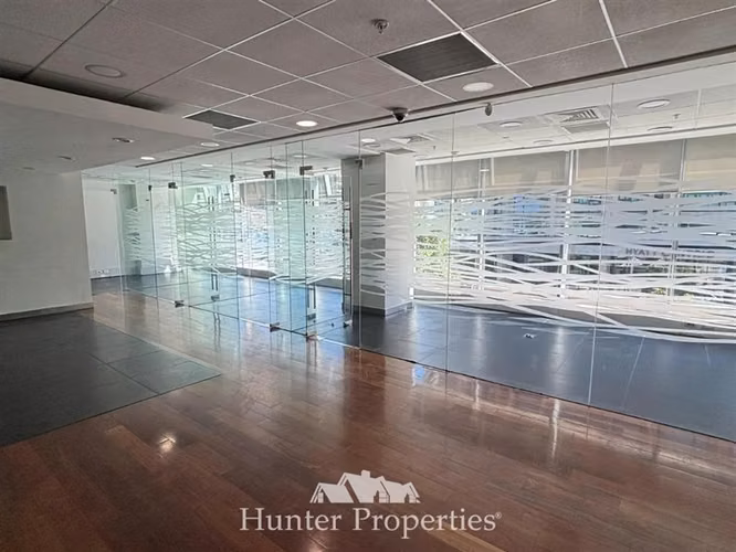 Oficina habilitada 316 m2 Sector El Golf Las Condes