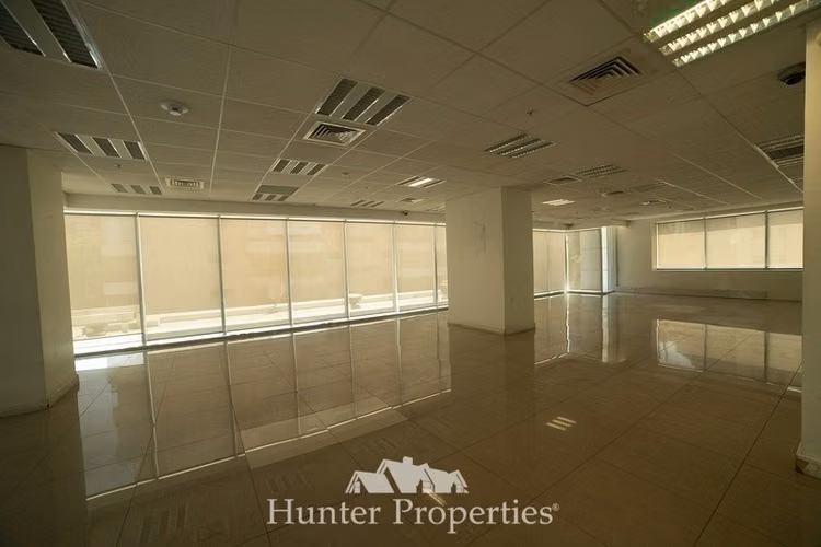 Oficina habilitada 316 m2 Sector El Golf Las Condes