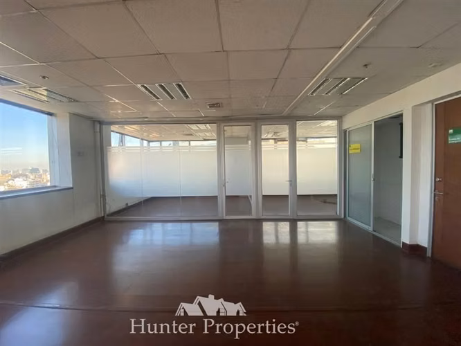 Oficina habilitada 207 M2 arriendo Providencia