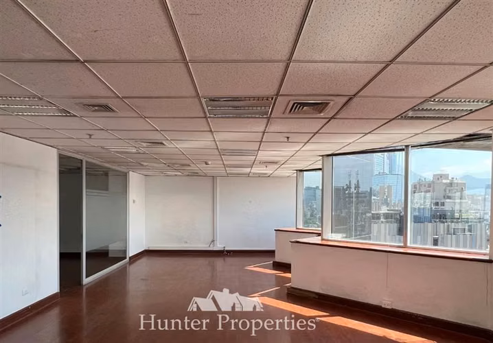 Oficina habilitada 207 M2 arriendo Providencia