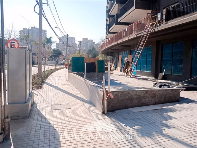 Local Comercial Retail Avda Las Condes