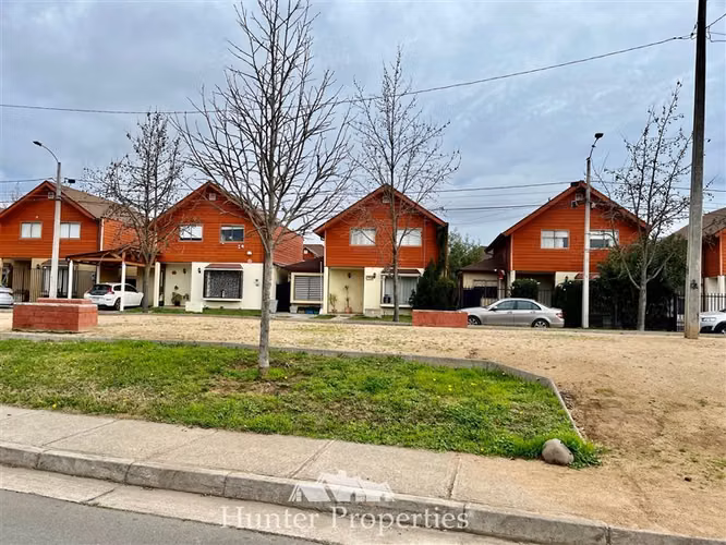 Casa en venta de 4D 3B 115M2 constr. 235 terreno las rastras