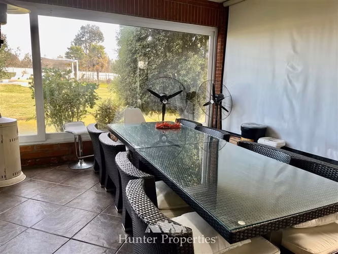 Parcela con casa de lujo de 5D, 3B se vende Brisas de Unihue