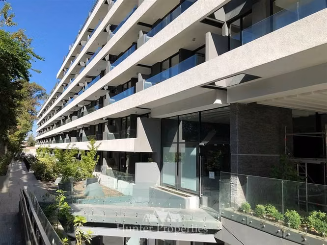 Dpto venta 1D-1B-1E,patio, piscina, gym, quincho, Las Condes
