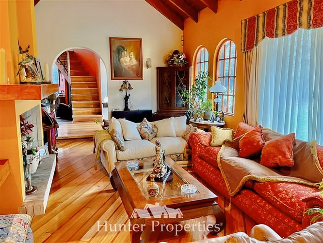 Casa en venta de 4D3B de 365M2 en condominio la Reina. Talca - Imagen 5