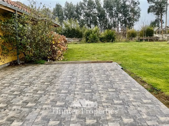 Parcela en venta en Talca, con casa, piscina, solida, 300M2