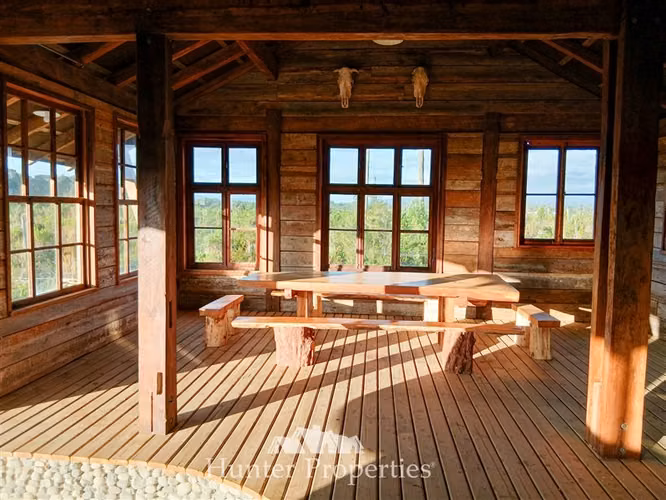 Parcela con bosque y vista volcanes en venta en Puerto Varas