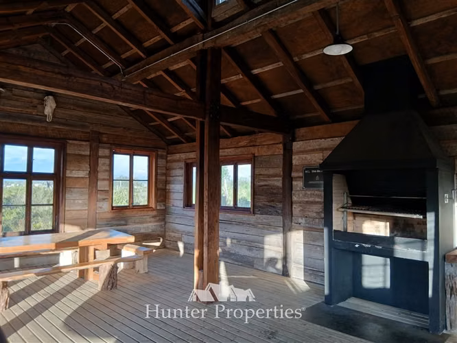 Parcela con laguna y bosque nativo en venta en Puerto Varas