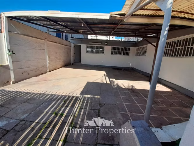 Casa en venta de 5 dorm. en San Miguel
