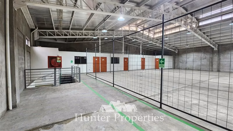 Local Comercial y Galpón en VENTA, Recoleta