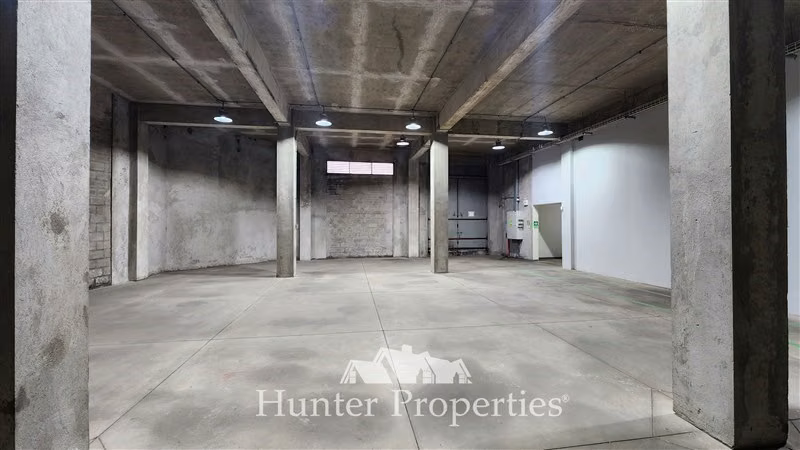 Local Comercial y Galpón en VENTA, Recoleta