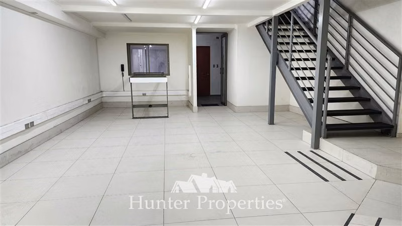 Local Comercial y Galpón en VENTA, Recoleta