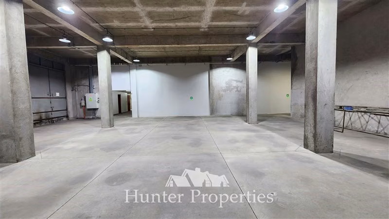 Local Comercial y Galpón en VENTA, Recoleta