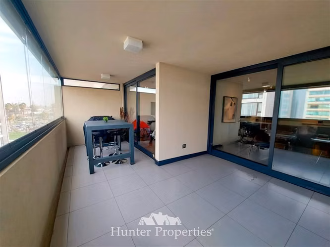 Dpto venta 2D-2B más Servicio piscina gimnasio, Lo Barnechea