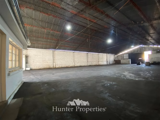 Bodega en arriendo en Camino Melipilla- Exposición