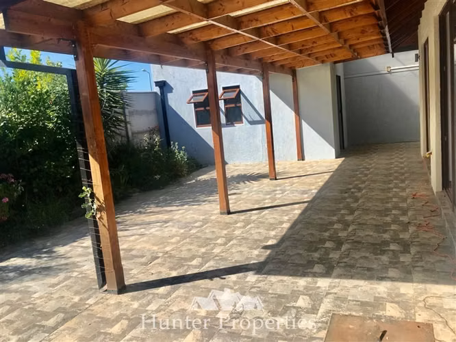 Casa en venta de 5 dorm. y 3 baños, 135 M2 en oferta Talca