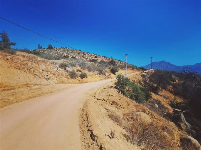 BAJA TASA!! Extensa Parcela Oasis La Campana, V Región