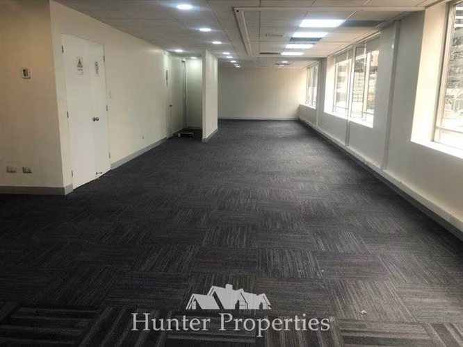 Oficina 440 M2 habilitada El Golf arriendo en Las Condes