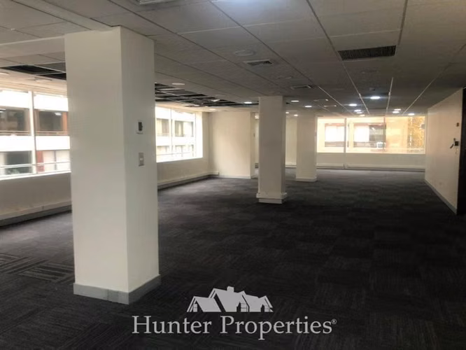 Oficina 440 M2 habilitada El Golf arriendo en Las Condes