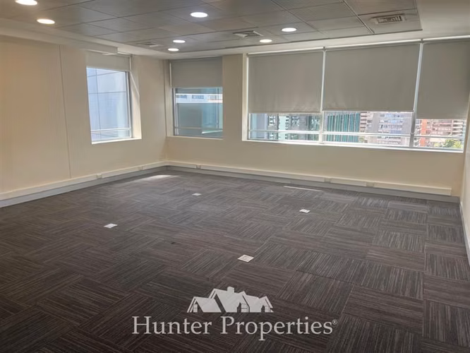 Oficina 318 M2 arriendo El Golf Las Condes