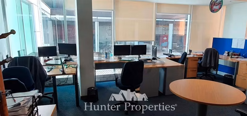 Oficina habilitada 338 M2 arriendo en Las Condes