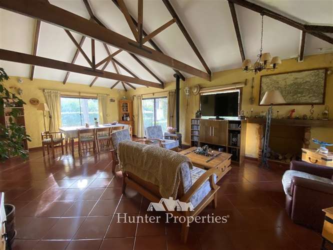 Casa en venta de 5 dorm. en Mostazal La Punta