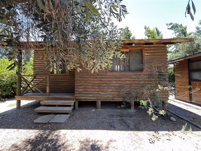 Casa Impecable Colina: Jardín Formado y Seguridad Total