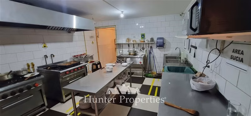 Casa en venta de 24 dorm. en La Serena