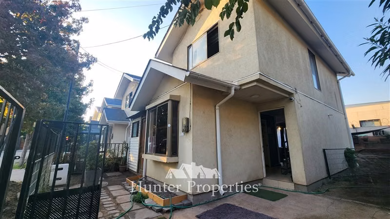 Casa en venta de 3 Dor, Estancia Liray. Colina