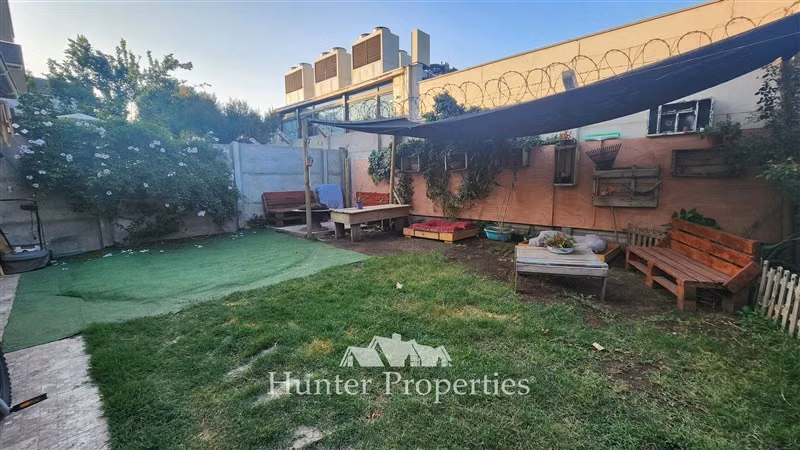 Casa en venta de 3 Dor, Estancia Liray. Colina