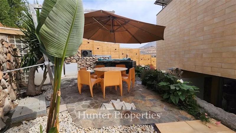 Casa en venta de 5D y 5B en Cond La Reserva. Colina