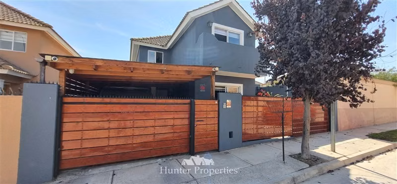 OPORTUNIDAD Vivienda 2 pisos 4D 3B La Serena