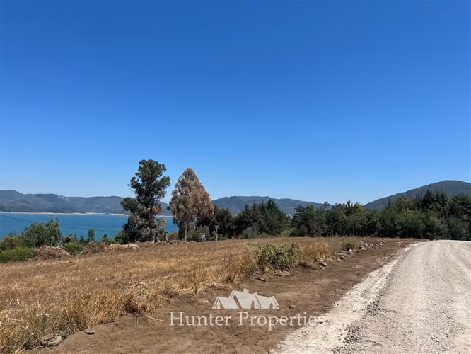 Parcela condominio urbano privado en venta en el Lago Colbún