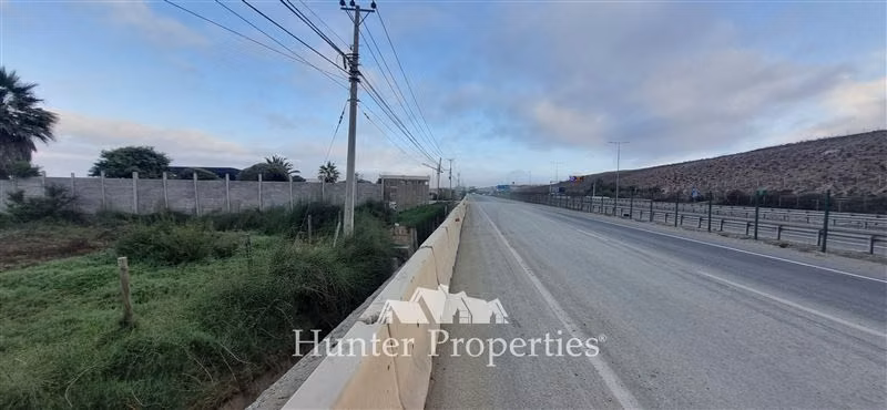 Sitio Comercial en venta en Serena Golf - Imagen 2