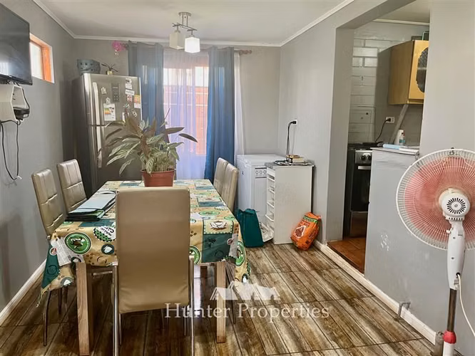 Casa remodelada en venta de 3D. en Colbún proxima a la plaza