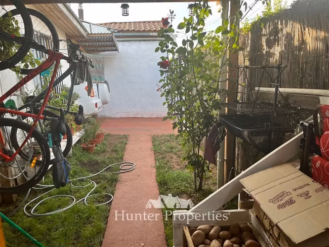 Casa remodelada en venta de 3D. en Colbún proxima a la plaza