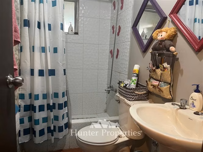 Casa remodelada en venta de 3D. en Colbún proxima a la plaza